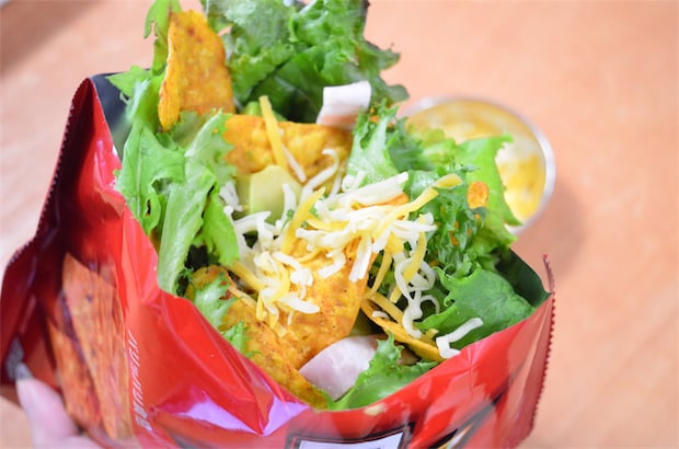 【おうちでメキシカン】スナック袋に材料入れて「トルティーヤロコス」作ってみた♪一袋で完璧な一食に!?【ドリトス】