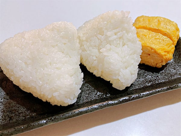 【1万個以上握った達人が教える】裏ワザ連発「塩おにぎりの握り方」試してみた!覚えたら一生役立つよ♡