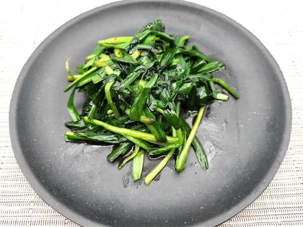【リュウジの“これだけ”レシピ】「ニラ」だけで「究極の野菜炒め」作ろう！シャキシャキ美味い！