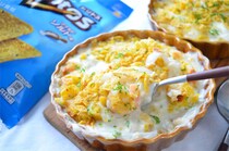 【スナック菓子でグラタン!?】驚きの時短術！ドリトスで「とろ〜り絶品シーフードグラタン」作ってみた！