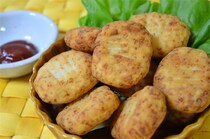 【材料4つ】極ヘルシーな「おからナゲット」作ってみた！モッチリさつま揚げ風♡えのきがいい仕事♪【農家直伝】