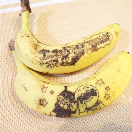 【おうち時間にアート】バナナの皮に可愛いイラスト♡子どもでもできる簡単お絵描きで秋を楽しもう!