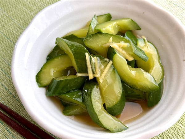 【半世紀前のレシピ再現】昭和の「きゅうりのあんかけ」が意外すぎるウマさ!トロッと食感が、え、新しい!?