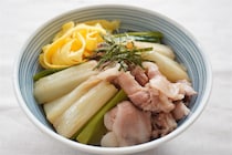 【とろっとろの甘ねぎが主役！】の「ぽったりねぎ豚丼」作ってみた！ねぎ一本でご飯が消えた♪【農家直伝】