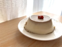 【スイーツで乾燥対策!?】体に優し～い食材集めて「豆乳ごまプリン」作ってみた！潤いたっぷりプルプル感♡