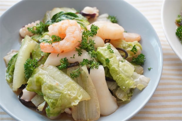 【サラダの定番を炒める】「ロメインレタス」を“和風炒め”にしたら…シャキ旨でアリ寄りのアリ!【農家直伝】