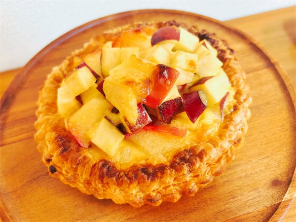 【冷凍パイシート＆トースターで簡単】さつまいもとりんごで「スイーツキッシュ」作ってみた！ホクっと甘酸っぱ♪