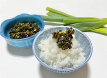 【捨てないで！長ねぎの青いところで“甘じょっぱ沼”】蜂蜜と赤みそと和えて「長ねぎの甘みそ炒め」作ろう