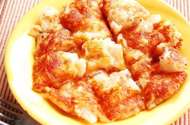 チーズはカリッとろ~♡長芋サクふわ♡食感最強な「長芋のチーズ焼き」作ろう!包丁も油も使いません