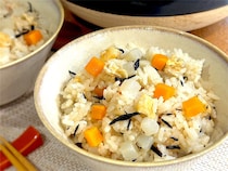 【炊き込みご飯に大根!?】想像の斜め上な「大根飯」作ろう！存在感バツグンのさいの目大根が超ジュ～シ～♡