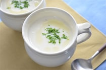 【味噌味のポタージュ!?】ホクホク長芋で「和風ポタージュ」作ってみた！生姜加入で冷える季節の救世主に♡