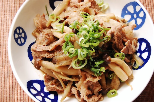 【腸活レシピ】食物繊維たっぷり「牛肉の甘辛煮」はガッツリ見えて実はヘルシー♪ごぼうとしめじで体を労わろ♡