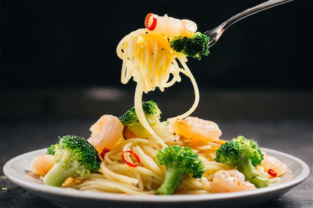 【農家がビビッときたパスタ】ごろごろブロッコリーが主役の「ペペロンチーノ」を紹介♪新鮮ならもう最強♡