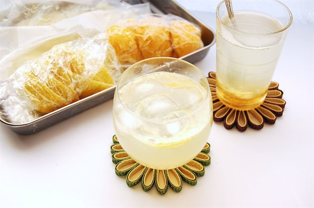 【ゆずの賢い冷凍術】なんと3か月保存可能！旬を過ぎても香り楽しめるよ♪ヒケツは「皮と果汁を分けておく」