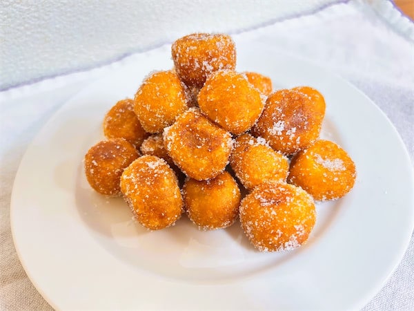 【これ、かぼちゃです!】食感と甘みにベタ惚れしちゃう「野菜ドーナツ」作ってみた!白玉粉と豆腐の配合がカギ