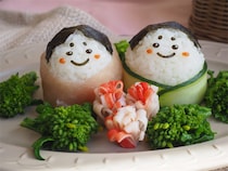 【おにぎりでひな人形】生ハム＆きゅうりで巻いて「おひなさまプレート」にしてみた！キュートさ120％♡