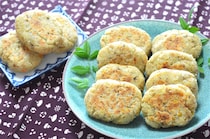 もそもそ？どころかモッチリジュ〜シ〜「おからの小判焼き」作ってみた！米粉と野菜が決め手なの♡【農家直伝】