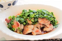 【リュウジレシピ】旬のニラなら生でもイケる！「ニラだれ鶏」に挑戦♪やわらかくて甘くて香りは穏やか～♡