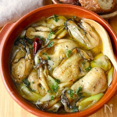 ワンパン10分！【牡蠣と長ねぎのアヒージョ】簡単煮込むだけ♩