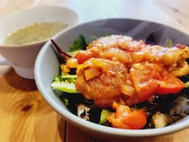 【あさイチ】レストラン大宮の「手羽先トマトソース丼」に挑戦♪ピリ辛味で食欲増進！スープも一緒にどうぞ♪