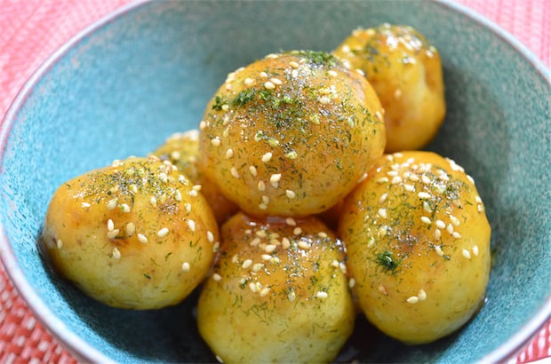 春の"ミニ新じゃが"で「みそじゃが」作ってみた！皮に甘味噌絡んでホックホク♡これ田楽だ～♪【農家直伝】