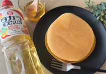 【ホットケーキを喫茶店レベルにする裏ワザ】パサつき卒業♡「本みりん」ちょい足し料理ハックがスゴすぎた！