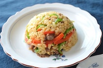 ★【まさに高級中華】なんと牛肉入れるチャーハン作ってみた！パプリカ＆ピーマンの甘苦コンビもまた旨し♡