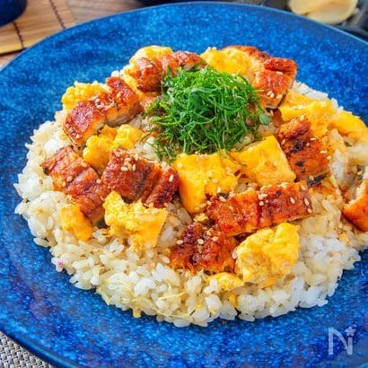 うなぎ1/2枚でご馳走ご飯！うなぎと玉子の混ぜご飯