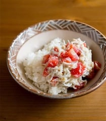 【絶技・お麩をすりおろす！】パサつく冷ご飯がトロットロに♡野﨑洋光さん直伝の「豆乳かけご飯」作ろう！