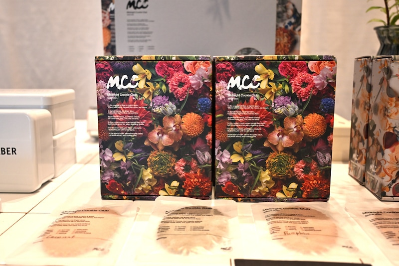 【神戸・御影】店先にお菓子の自動販売機!?「Midnight Cookie Club」の絶品焼き菓子とパフェ体験