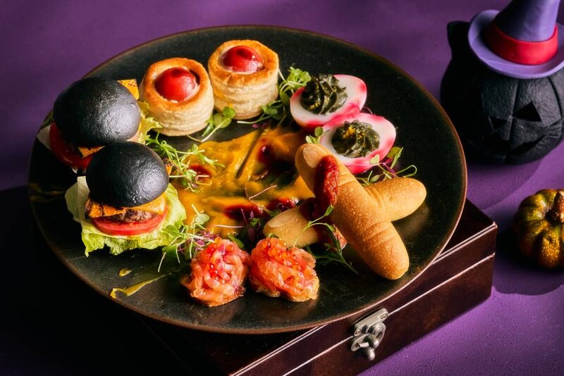 大人のハロウィンの楽しみ方、それはホテルのアフタヌーンティー。東京で噂の6スポットをご案内します