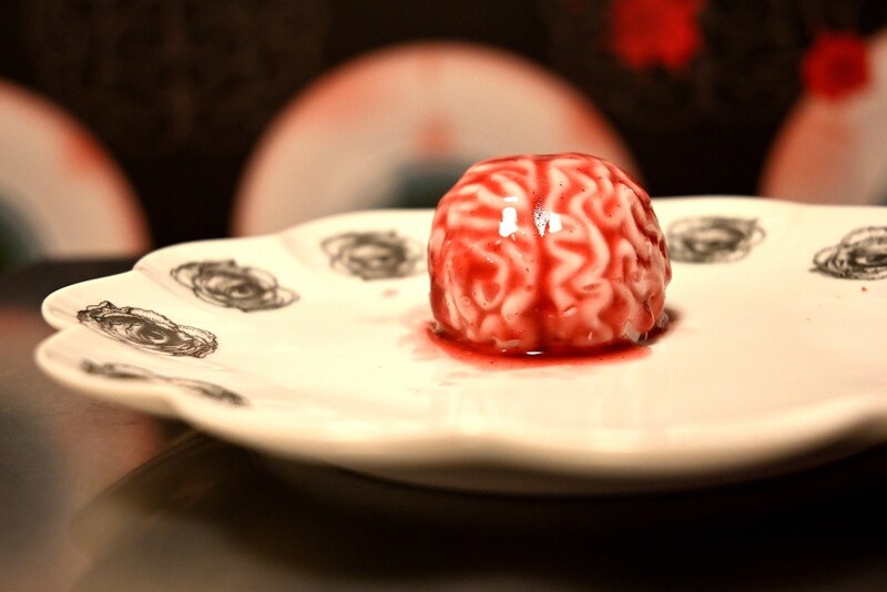 食べられるホラーで話題!大阪・豊中発「ナカニシ ア由ミ」の“怖かわスイーツ”が止まらない