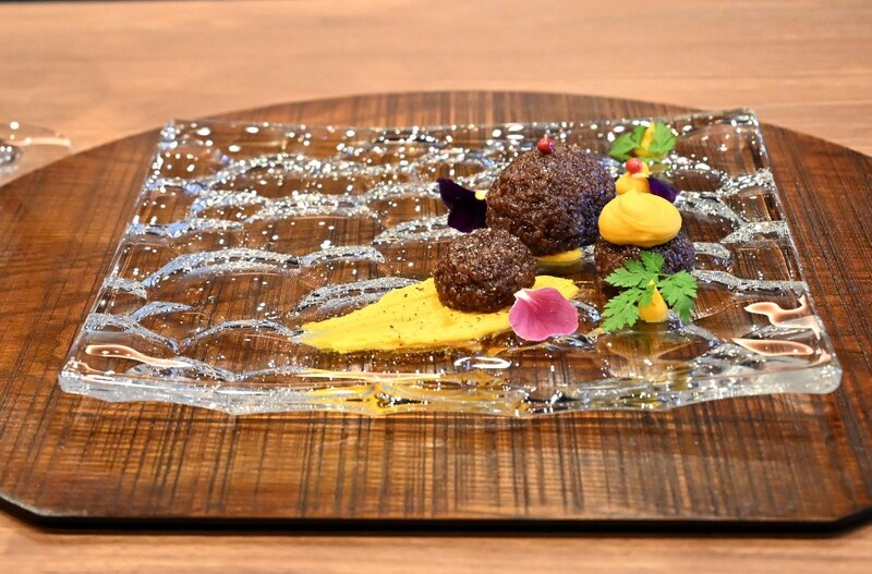 【大阪・西天満】和菓子のデザートコース！？「菓子ogawa」で味わう、五感を満たす驚きのスイーツ体験