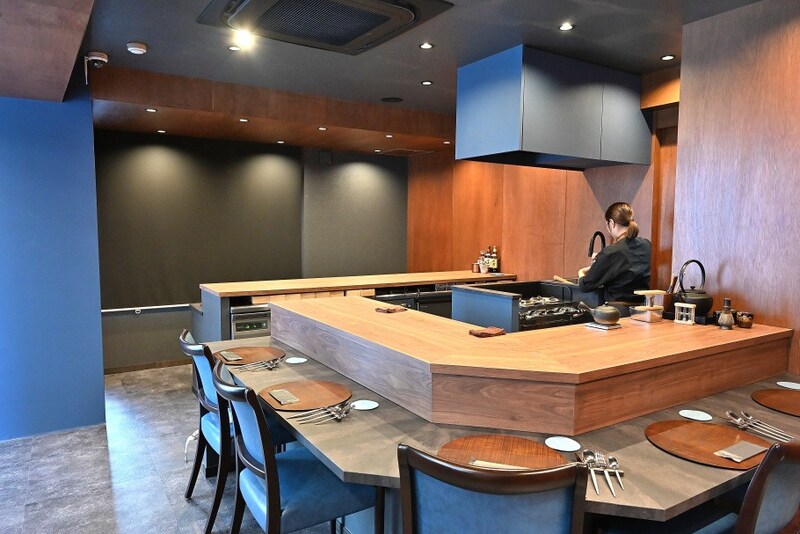 【大阪・西天満】和菓子のデザートコース！？「菓子ogawa」で味わう、五感を満たす驚きのスイーツ体験