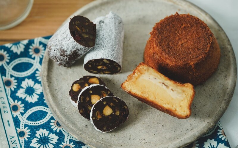 人気スイーツ店が教える!おうちでできる「フィラデルフィアクリームチーズ」レシピ2選