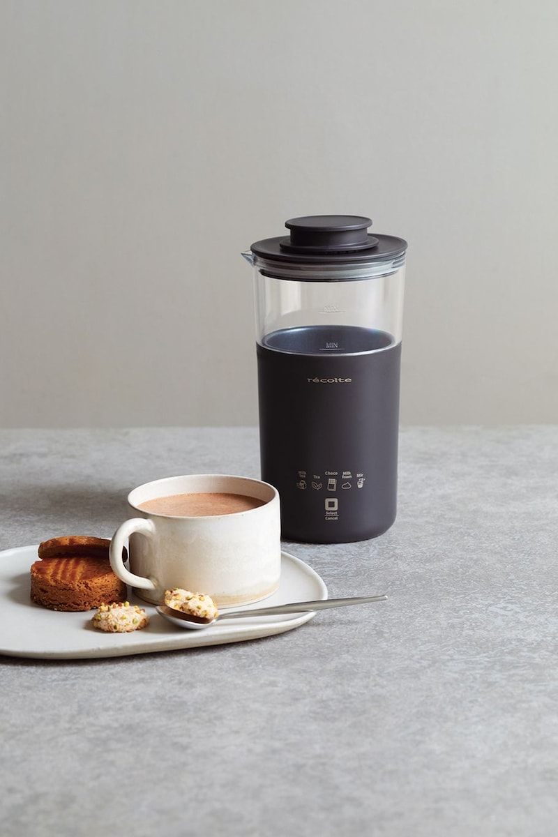 チョコレートマニアたちの全42レシピが集結「CHOCOLATE;the DRINK チョコレートは飲み物です。」常識を覆す新刊を読んでみた