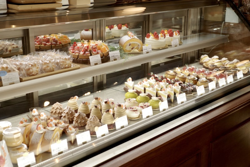 思わず笑みがこぼれる味。「COLOLIE（クロリア）」（埼玉・志木）のパティシエ夫婦が作るケーキとパフェを求めて