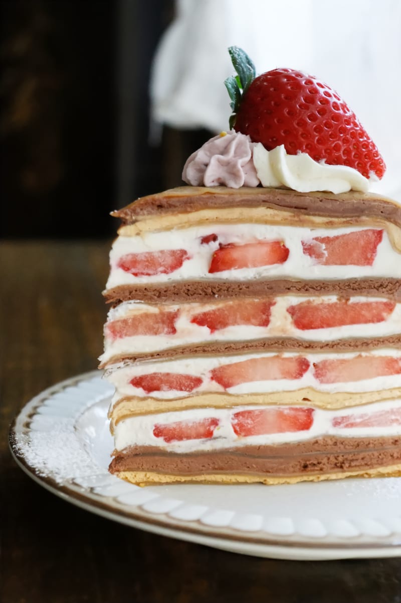 いちごとチョコのミルクレープ 断面