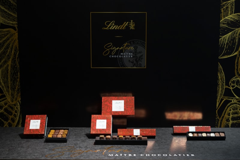 リンツから新作！アルティザン・ショコラ「シグネチャープラリネ」。２年の歳月をかけた７粒とはいったいどんな味なのか！？