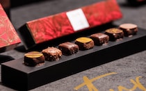 リンツから新作！アルティザン・ショコラ「シグネチャープラリネ」。２年の歳月をかけた７粒とはいったいどんな味なのか！？