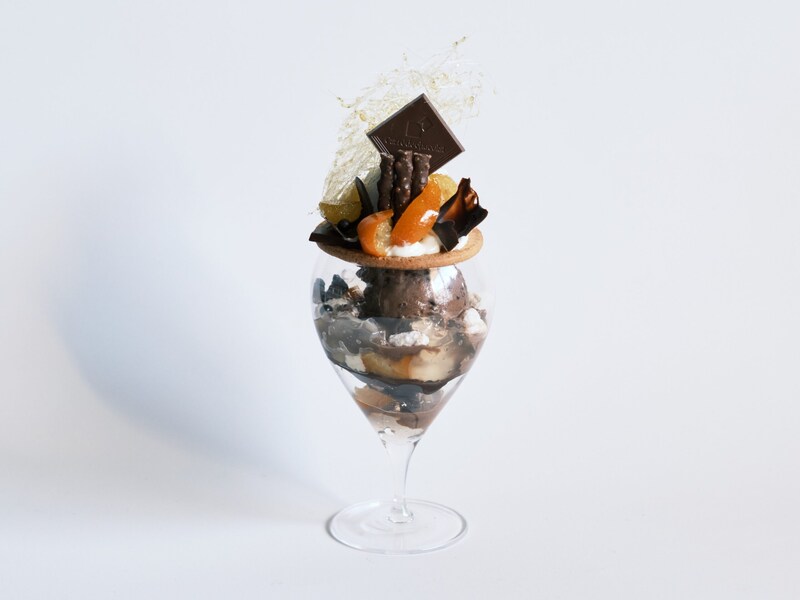 イナフのパフェ