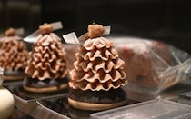 まるで宝石箱！奈良・三郷に誕生した話題の新店「2n+1（キスウ）」のホテル級ケーキを徹底レポ！