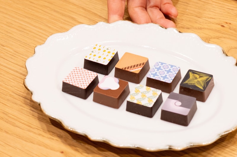 YES. SHE KNOWSのショコラ