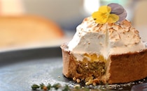 【大阪・中之島】国産レモンタルトに米粉クレープ。クリエイティブユニット「graf」が贈る、一歩先行く新感覚スイーツを体験！