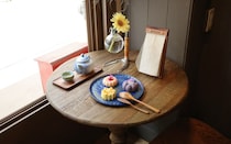 台湾の花と香りをケーキに。アンティークの世界が広がる「向陽珈琲店」が高円寺に誕生！