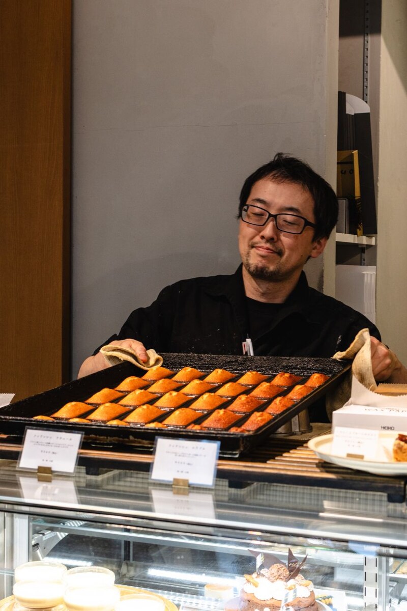 焼きたてのフィナンシェが登場