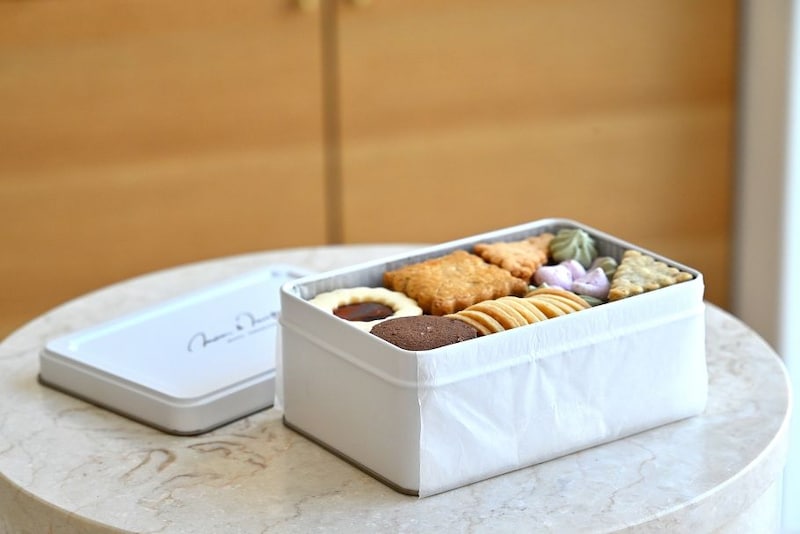 Maison de Murakamiのクッキー缶