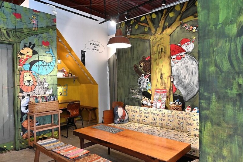 gallery & cafe Zoologiqueの内観