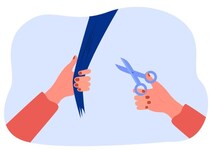 中年女の前髪問題、もう「600円カット」で良くない？ “アンガ田中似”美容師の実力はいかほどか