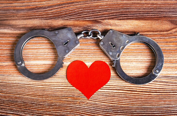 彼の“大事な場所”にマーキング!? 女たちのやりすぎ浮気防止策5つ。試してみる勇気ある?